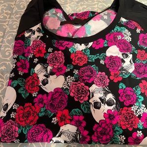 COPY - NwT Torrid Swim top Size 3 skulls